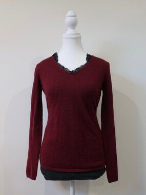 Old Navy Deep Red V-Neck Long Sleeve Knit Top - Size Small